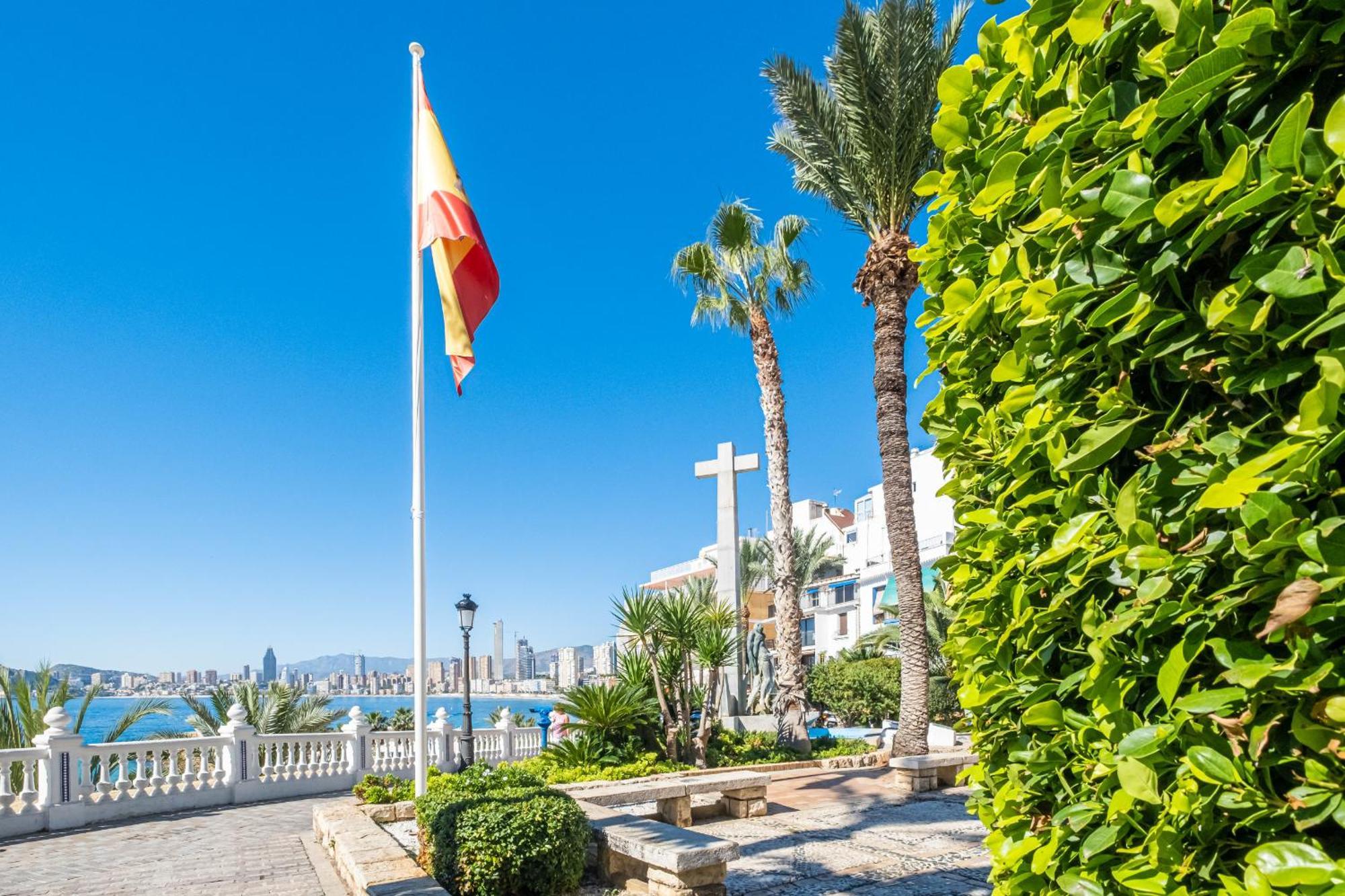 Apartamentos El Castell Benidorm Old-Town Exterior foto