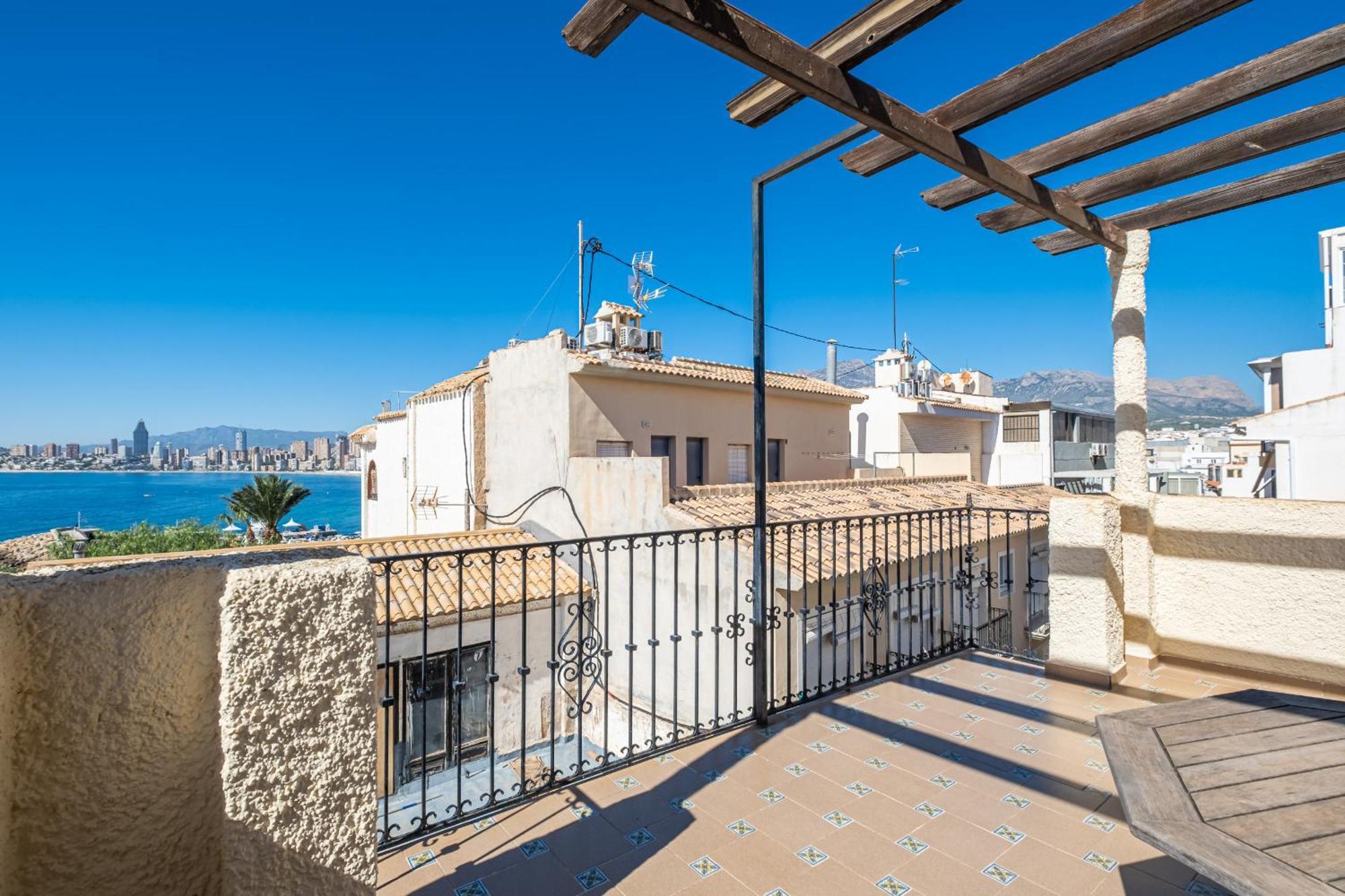 Apartamentos El Castell Benidorm Old-Town Zimmer foto